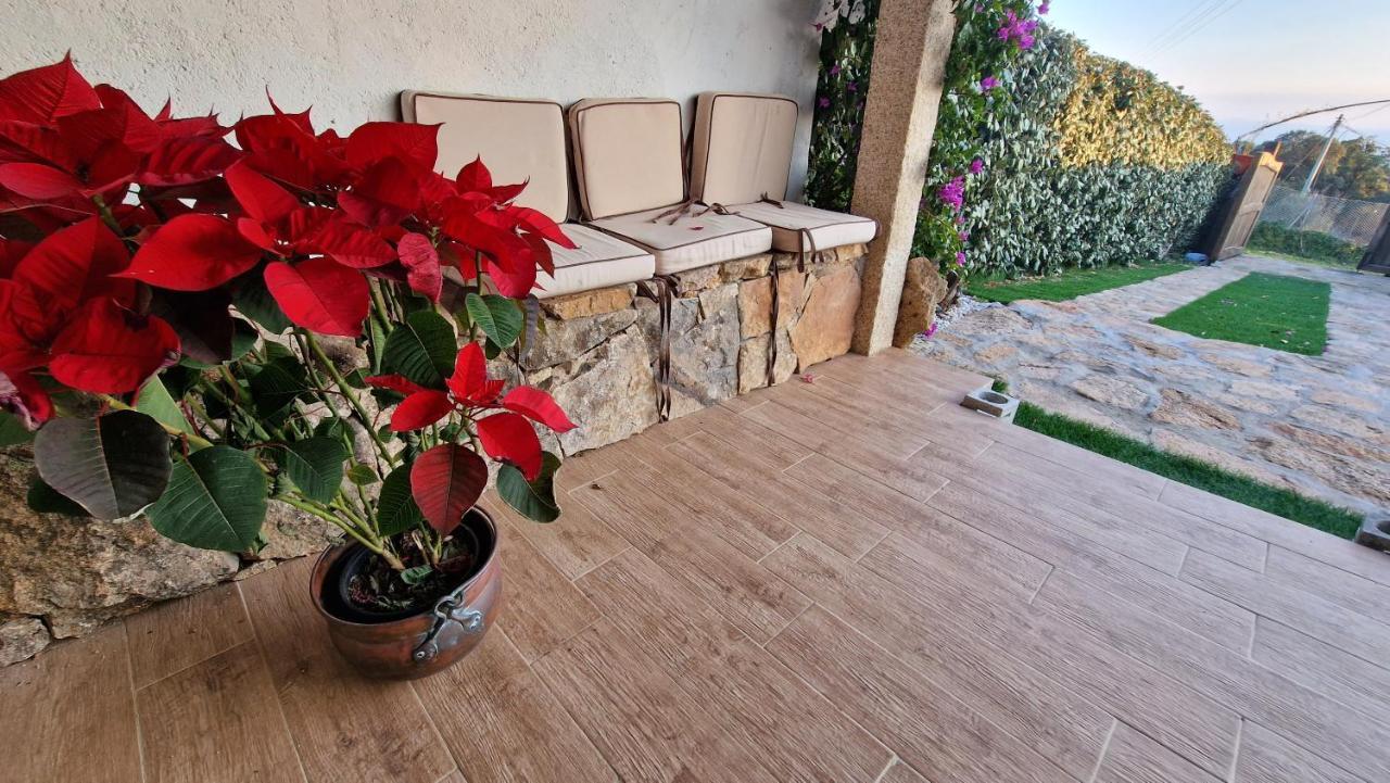 Rifugio Monte Pino Villa Telti Buitenkant foto